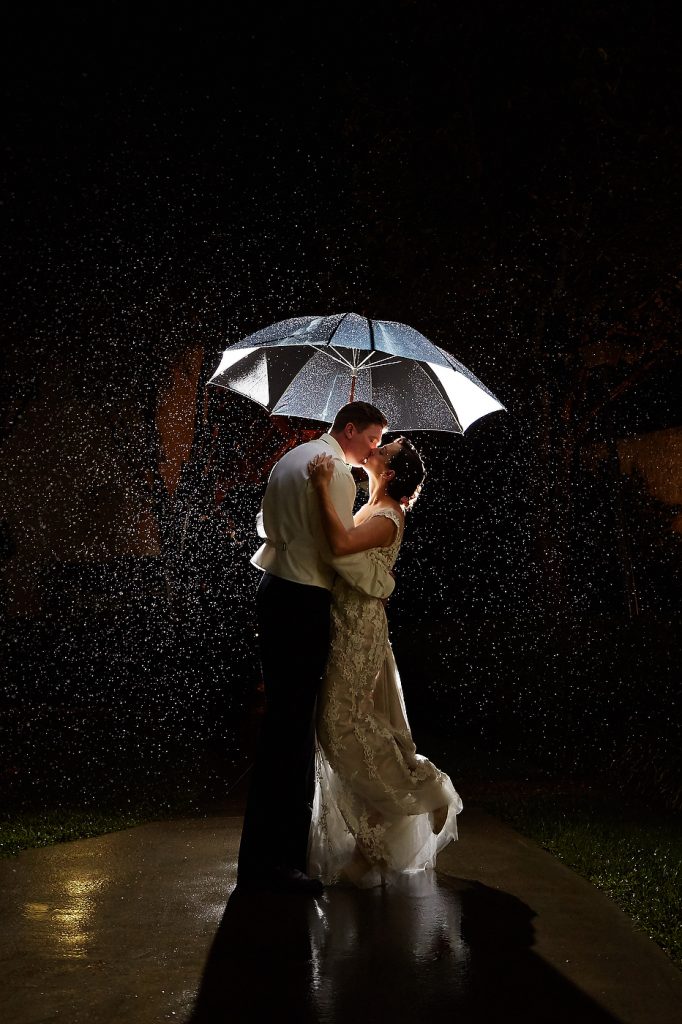beautiful rain wedding photos photography by critsey Rowe