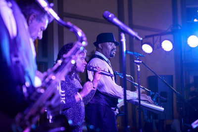 wedding band rocks the venue